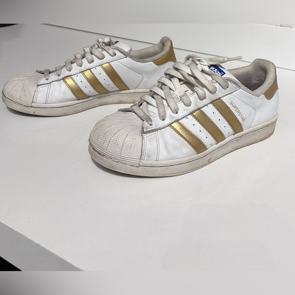 adidas Originals Women's Superstar Sneaker - Picture 1 of 8